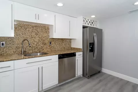 9273 Collins Ave #501, Surfside, FL 33154 photo 16