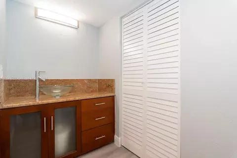9273 Collins Ave #501, Surfside, FL 33154 photo 27