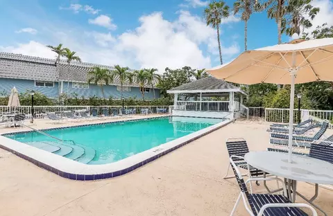 798 Crandon Blvd #24-C, Key Biscayne, FL 33149