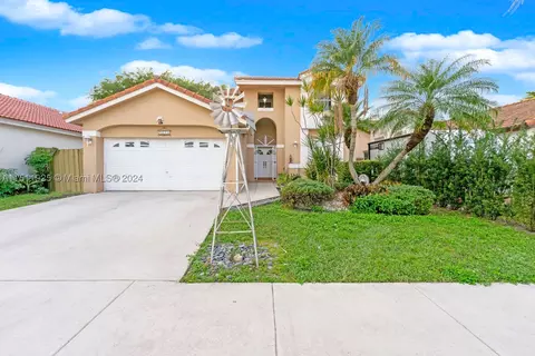 9120 SW 143rd Ave, Miami, FL 33186