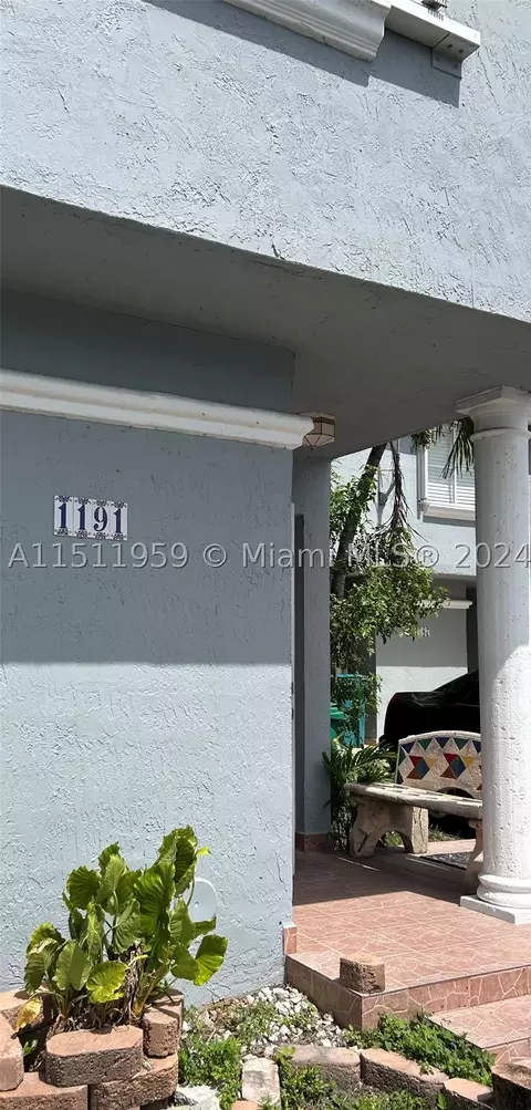 Undisclosed, Miami, FL 33182