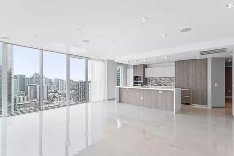 2900 NE 7th Ave #3707, Miami, FL 33137