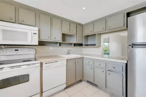 7705 NW 5th Ct #106, Margate, FL 33063
