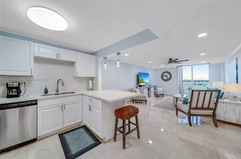 7928 West Dr #PH8, North Bay Village, FL 33141