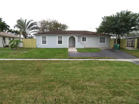 12550 SW 264th St, Homestead, FL 33032
