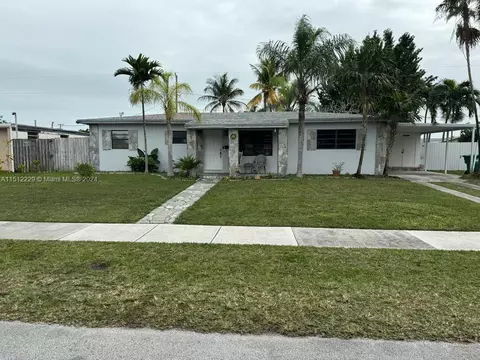 9900 Dominican Dr, Cutler Bay, FL 33189