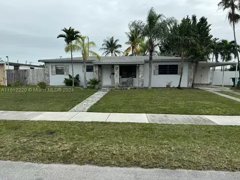 9900 Dominican Dr, Cutler Bay, FL 33189
