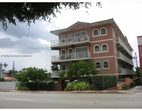 Undisclosed, Surfside, FL 33154