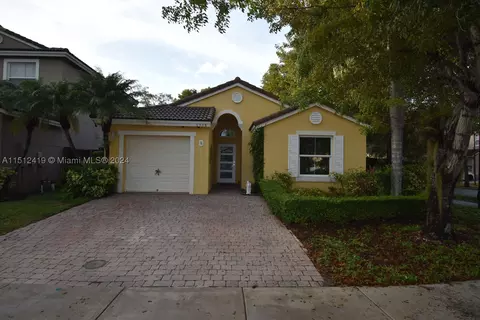 1918 SE 12th St, Homestead, FL 33035