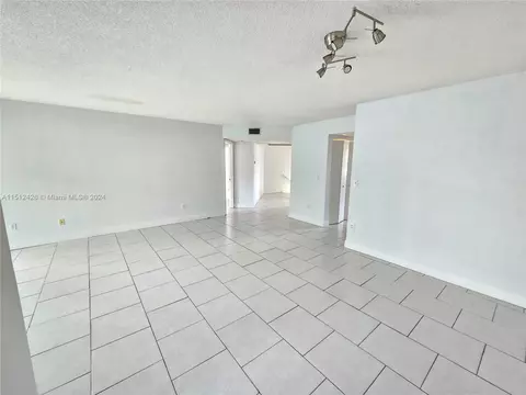 2504 SE 19th Pl #202-A, Homestead, FL 33035