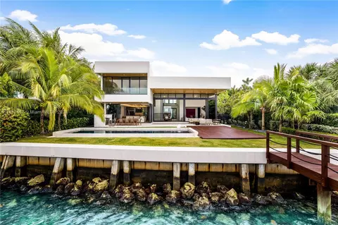 Undisclosed, Miami Beach, FL 33141