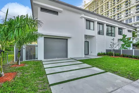 2741 SW 28th Ct #2741, Miami, FL 33133
