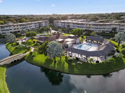 3405 NW 48th Ave #511, Lauderdale Lakes, FL 33319