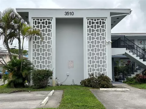 3510 Harrison St #2, Hollywood, FL 33021