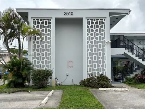 3510 Harrison St #2, Hollywood, FL 33021
