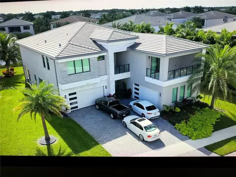 8636 Dearborn River Way, Boca Raton, FL 33496