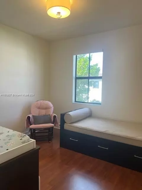 10820 W 33rd Way, Hialeah, FL 33018 photo 24