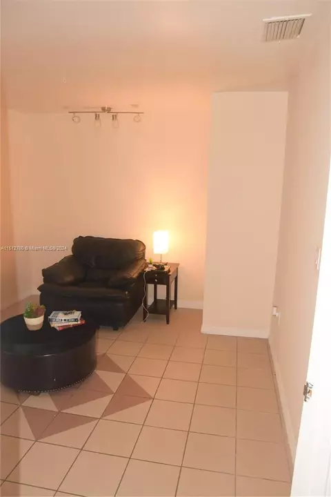 6758 NW 199th St, Hialeah, FL 33015 photo 22