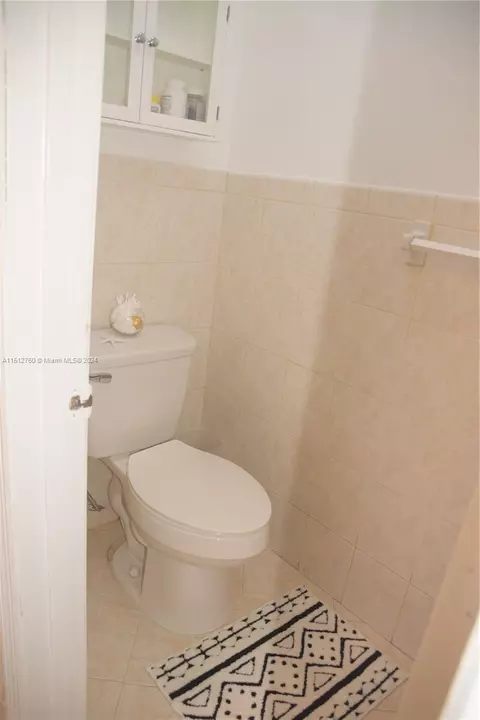 6758 NW 199th St, Hialeah, FL 33015 photo 16