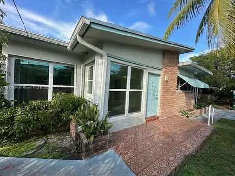 1247 Marseille Dr #16, Miami Beach, FL 33141