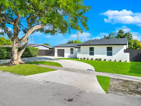 7701 SW 136th Ave, Miami, FL 33183