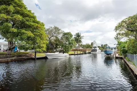 2448 Bimini Ln, Fort Lauderdale, FL 33312