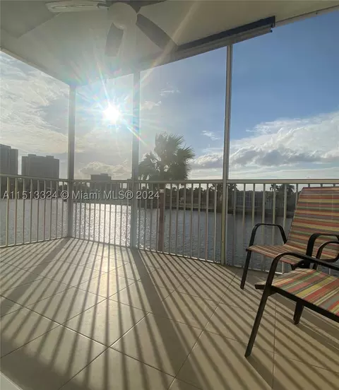 2097 S Ocean Dr #301, Hallandale Beach, FL 33009
