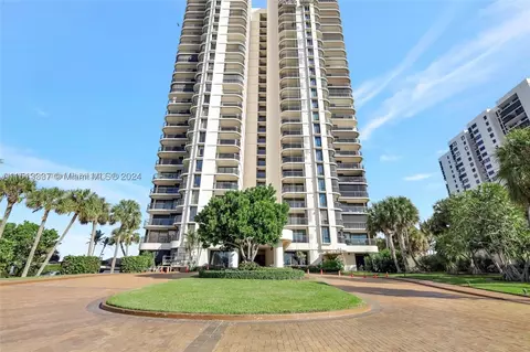 5380 N Ocean Dr #22J, Riviera Beach, FL 33404