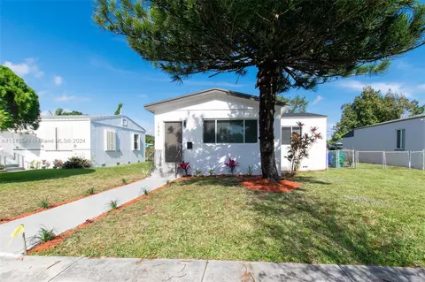 1889 NW 56th St, Miami, FL 33142