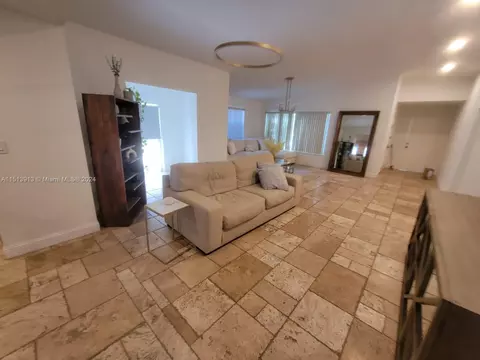 2425 SW 19th Ter, Miami, FL 33145 photo 10