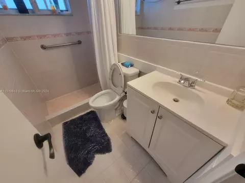 2425 SW 19th Ter, Miami, FL 33145 photo 8