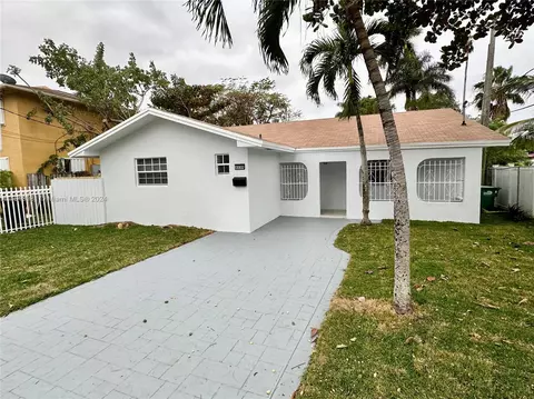 8230 NW 2nd Ct, Miami, FL 33150