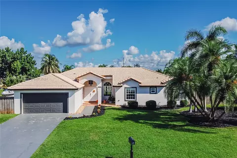 15825 SW 285th St, Homestead, FL 33033