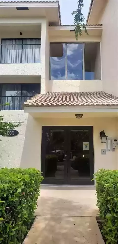 10001 W Atlantic Blvd #326, Coral Springs, FL 33071