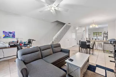 5918 Riverside Ave #5918, Tamarac, FL 33321