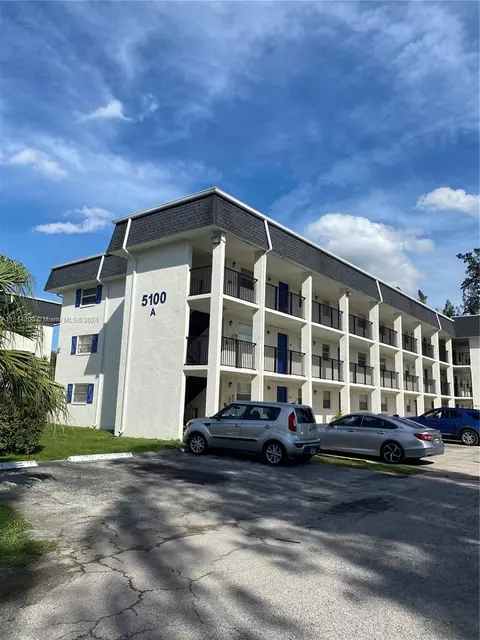 5100 SW 64th Ave #305, Davie, FL 33314