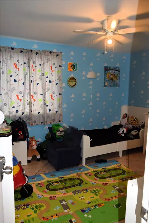 18318 NW 68th Ave #E, Hialeah, FL 33015 photo 7