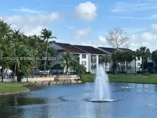 9088 W Atlantic Blvd #521, Coral Springs, FL 33071
