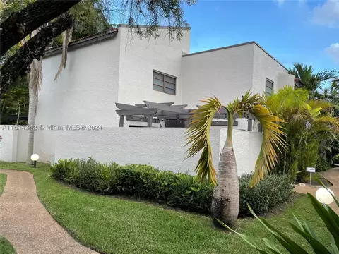 4714 SW 67th Ave #C-12, Miami, FL 33155