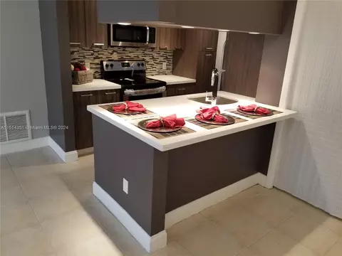 4541 W Mcnab Rd #12, Pompano Beach, FL 33069