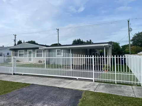 28560 SW 146th Ave, Homestead, FL 33033