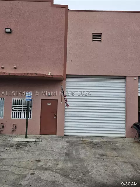 16683 SW 117 Ave, Miami, FL 33177
