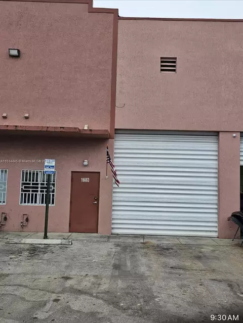 16683 SW 117 Ave, Miami, FL 33177