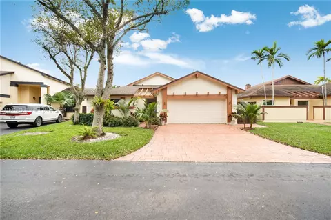 4236 SW 148th Pl, Miami, FL 33185