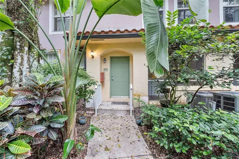 6926 W Sample Rd #6926, Coral Springs, FL 33067