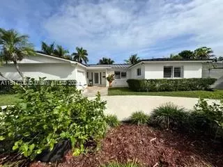 10525 SW 109th St, Miami, FL 33176