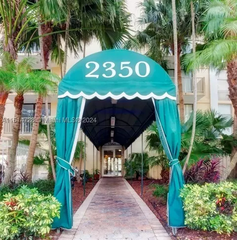 2350 NE 135th St #207, North Miami, FL 33181