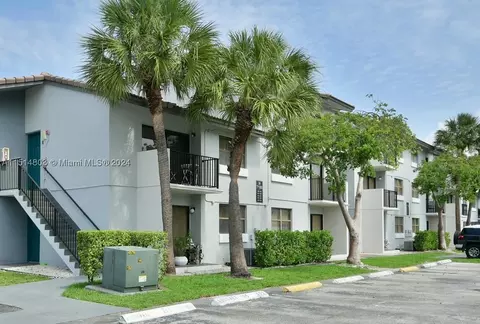 7230 NW 179th St #306, Hialeah, FL 33015