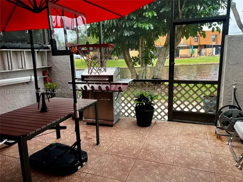 1506 NW 90th Way #1506, Pembroke Pines, FL 33024