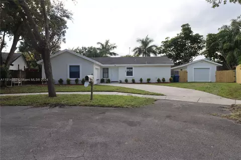 11361 SW 154th St, Miami, FL 33157